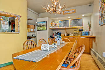Photos of Qupqugiaq Inn Anchorage