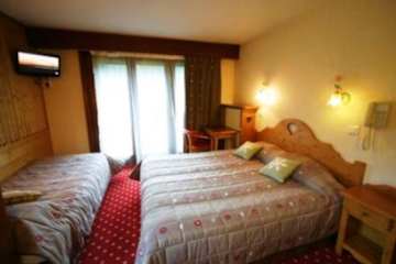 Photos of Chris-Tal Hotel