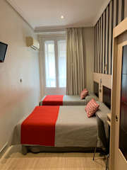 Photos of Hostal Castilla I Atocha