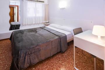 Photos of Catalunya Express