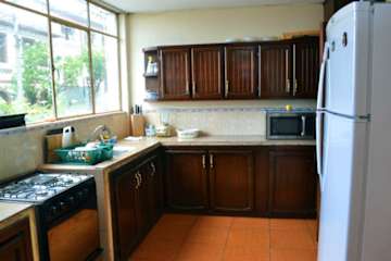 Photos of The Quito Guest House with Yellow Balconies