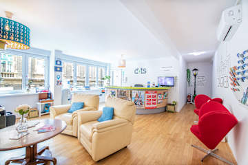 Photos of The Dots Hostel
