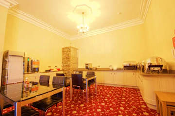 Photos of Edgerton Hotel