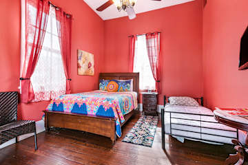 Photos of IHSP French Quarter House