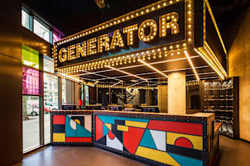 Photos of Generator Paris