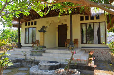 Photos of Sunset Villa and Cafe Lembongan