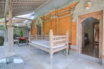 Photos of Royal Villa Jepun