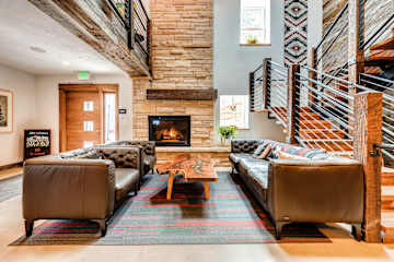 Photos of Boulder Adventure Lodge