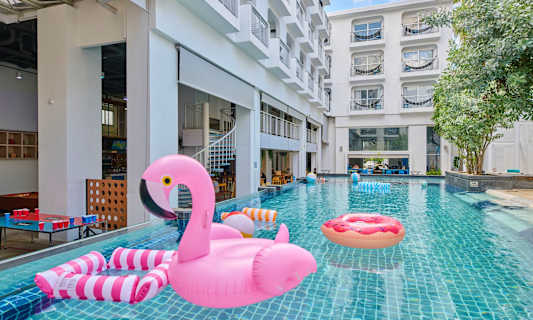 -35% 8.9 Lub d Phuket Patong Phuket, Thailand