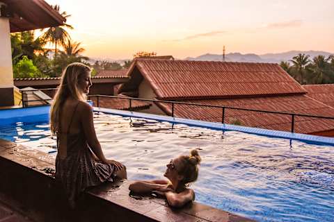 -20% 9.2 Mad Luang Prabang Luang Prabang, Laos