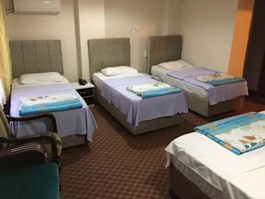 Paris Hotel & Hostel