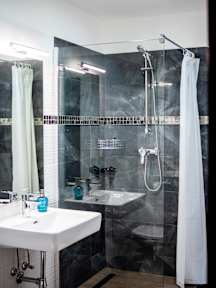 Vienna Boutique Hostel — photo 4