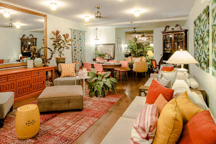 Atelier Hostel