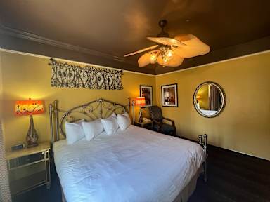 Fitzgerald Hotel