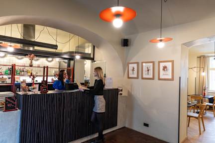 Sir Toby's Midtown — photo 3