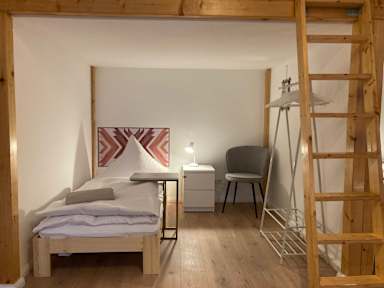 Minimal Hostel No.43