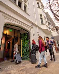 Play Hostel Garden