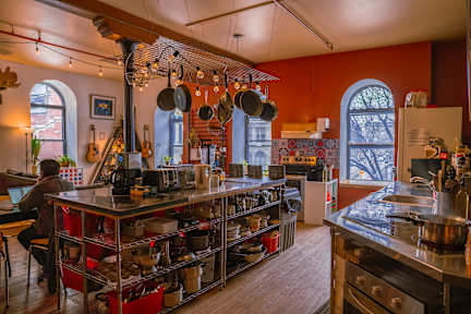 The Alternative Hostel of Old Montreal