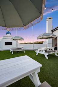 Pad Hostel