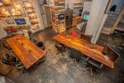 PodShare Hollywood