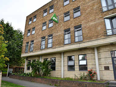 YHA London Thameside