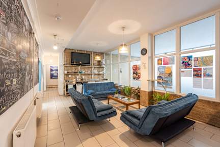 WOW City Hostel