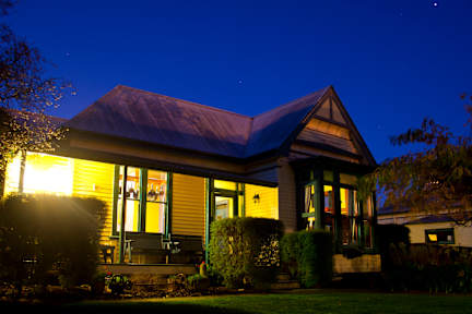 Fotky The Old Countryhouse Christchurch