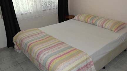 Foton av Bush Village Budget Cabins