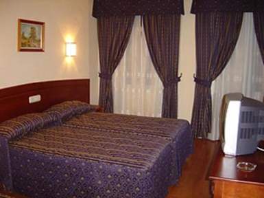 Photos of Hotel Castilla Guerrero