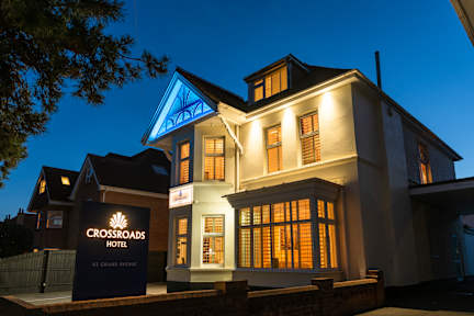 Photos of Crossroads Hotel
