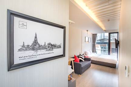 Foto's van Sleep Box Sukhumvit 22