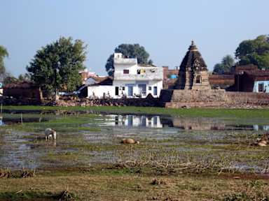 Friends in Khajurahoの写真