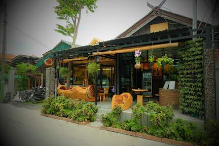 Kuvia paikasta: Counting Sheeps At CNX
