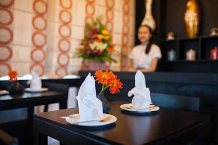 Charming Riverside Hotel照片