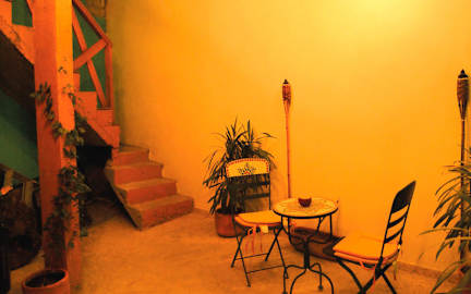 Фотографии HOSTAL EL HOBBITON
