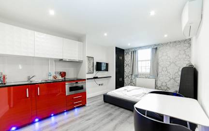 Fotky Imperial Court Suites