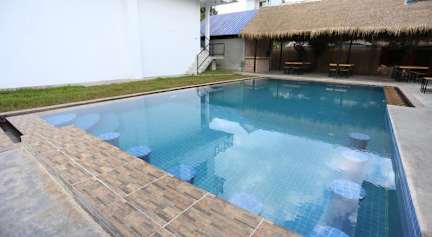 Pool Party Hostel照片