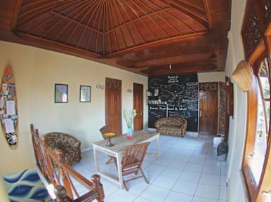 Fotografias de Surfers House