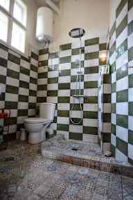 Photos of Authentic and Spacious House Floor