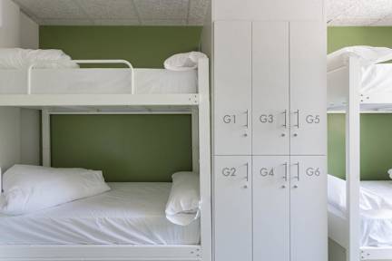 Photos of Youth Hostel Non Stop Inn