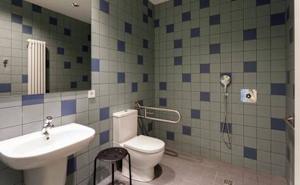Photos of Youth Hostel Non Stop Inn