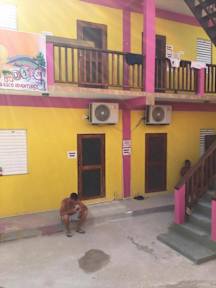 Travellers Palm Backpackers Hostel照片