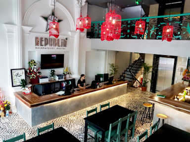 Fotky Republik Backpackers Hostel