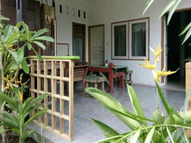 Gili Sapontanoyaの写真