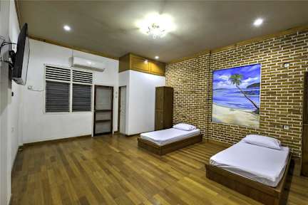 Foto di Riverside Hostel Padang
