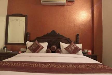 Hotel Vanraj Palace照片