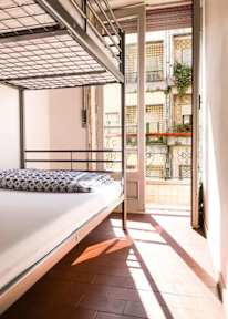 Fotky Travel & Live Hostel