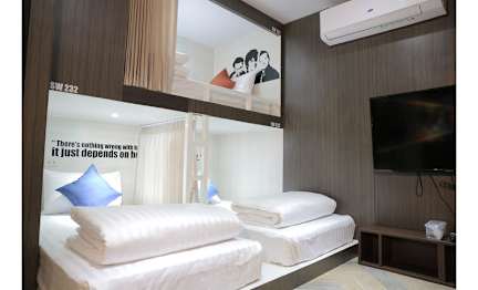 Foton av Sleep Walker Poshtel