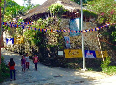 Foton av Bahay Isla Inn - Hostel Puerto Galera