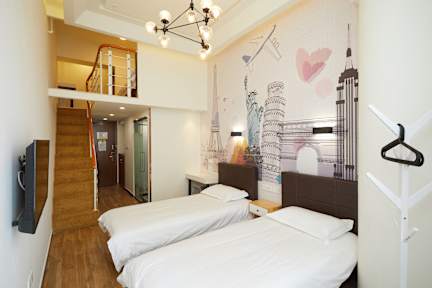 Fotky Meego Youth Hotel